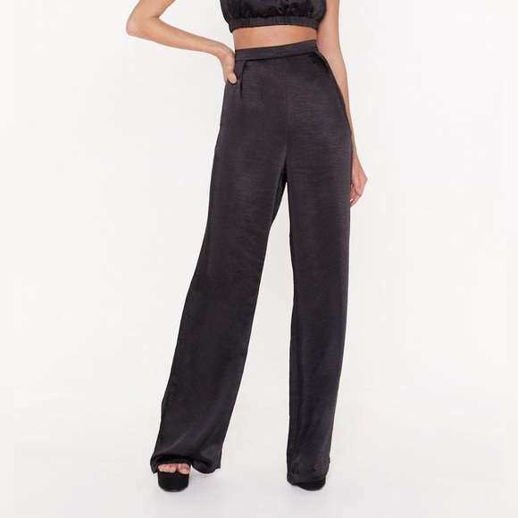 Nasty Gal Pants - Nasty Gal satin the mood wide leg fool length trousers pants sz.4 (US0)